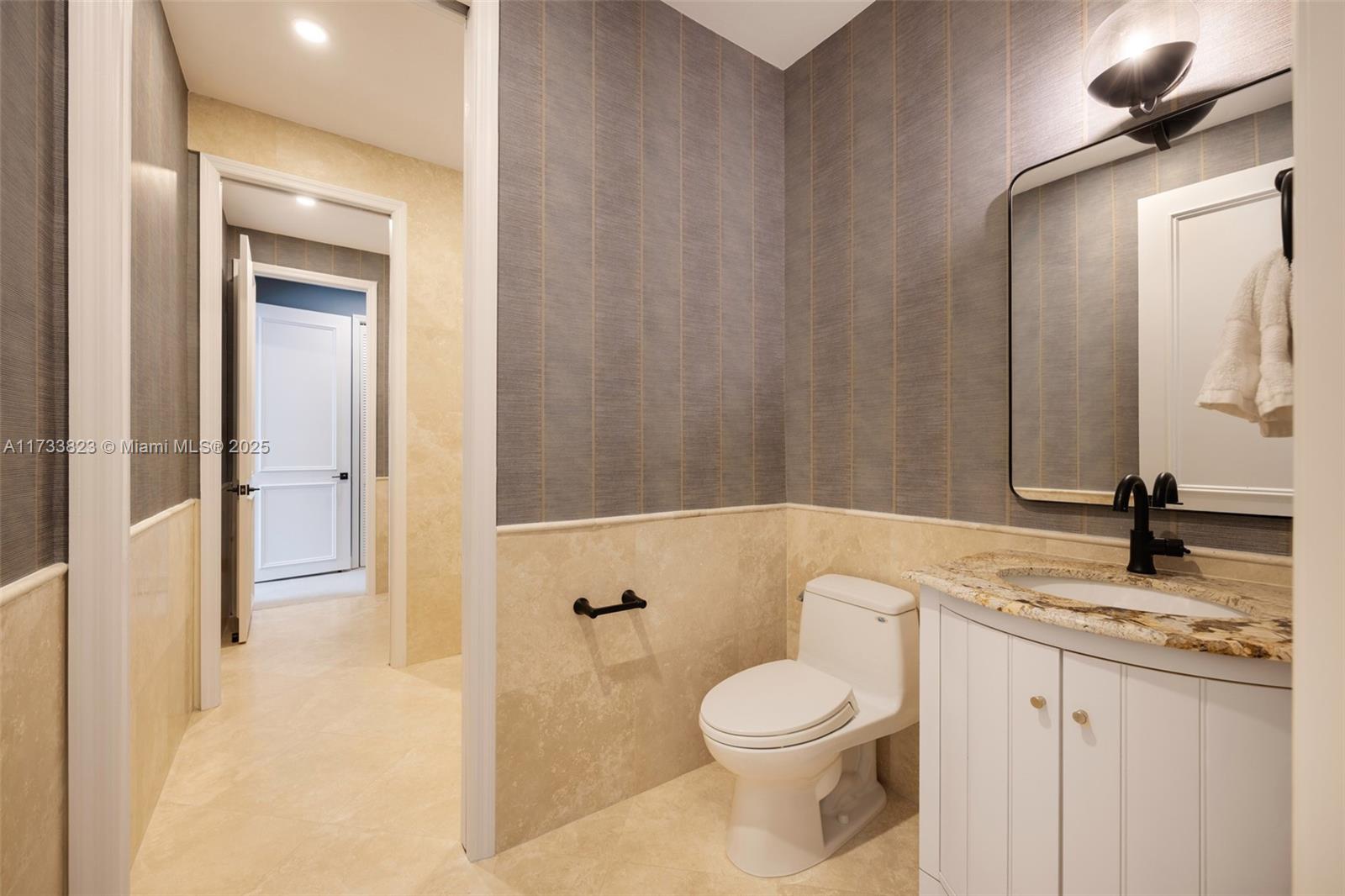 7260 Erwin Road Miami, FL 33143 - Photo 21 of 32