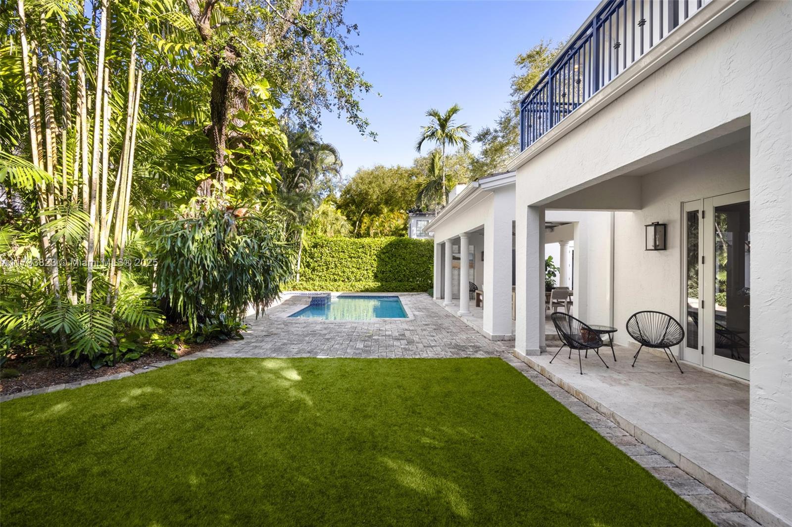 7260 Erwin Road Miami, FL 33143 - Photo 27 of 32