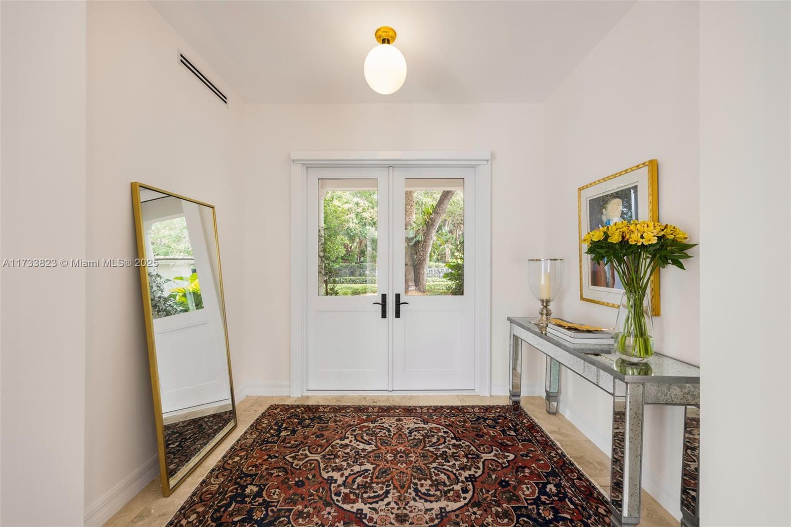 7260 Erwin Road Miami, FL 33143 - Photo 3 of 32