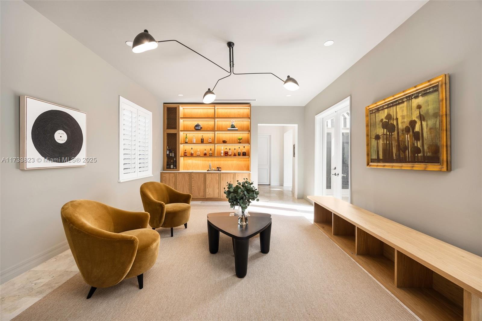 7260 Erwin Road Miami, FL 33143 - Photo 9 of 32