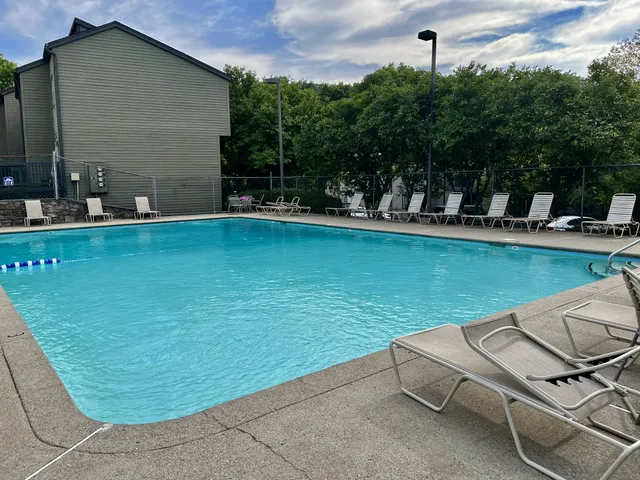 a view of back yard of the house