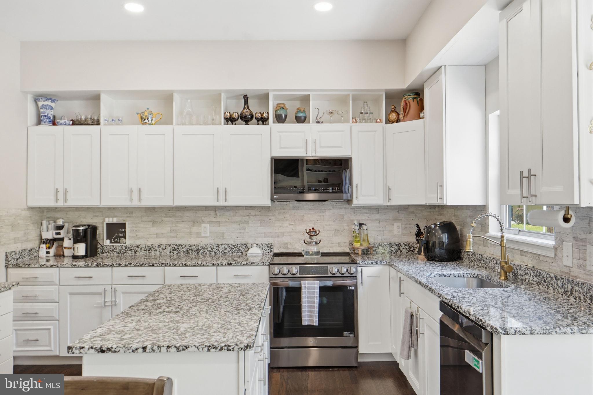 9991 Suheil Road Manassas, VA 20111 - Photo 12 of 73