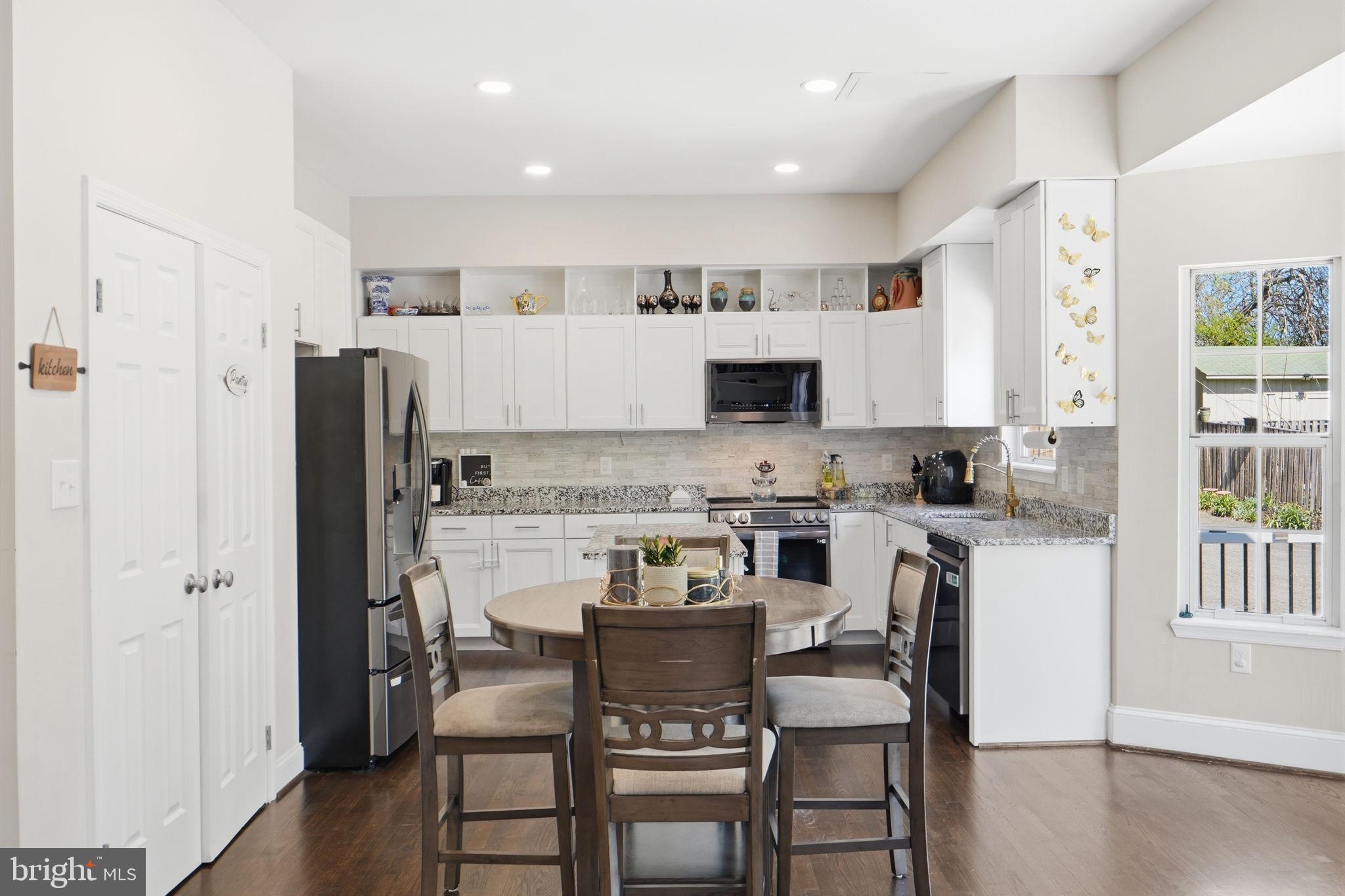 9991 Suheil Road Manassas, VA 20111 - Photo 15 of 73