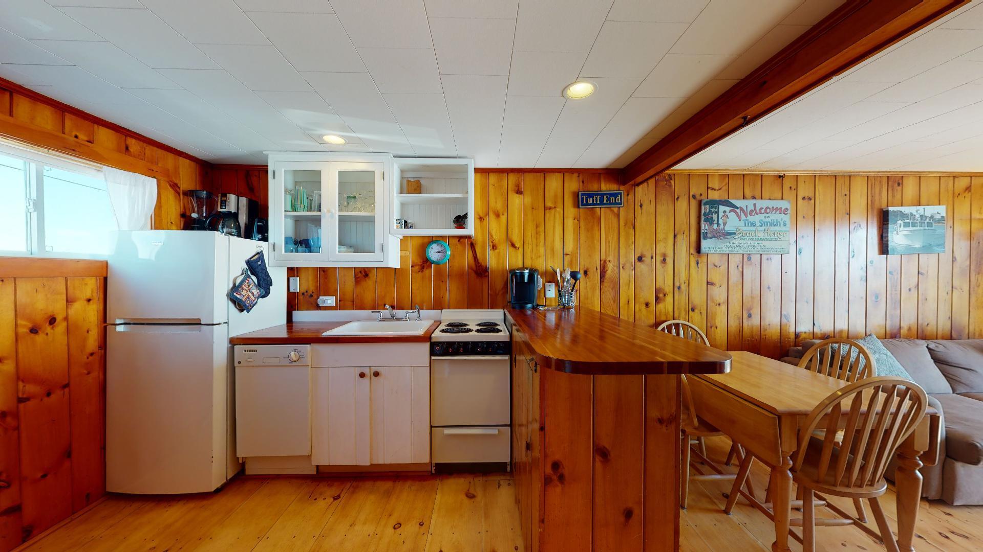 314 Shore Road, Unit 4 5 Truro, MA 02666 - Photo 39 of 50 a living room with furniture and wooden floor