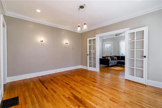 a view of livingroom with hardwood floor