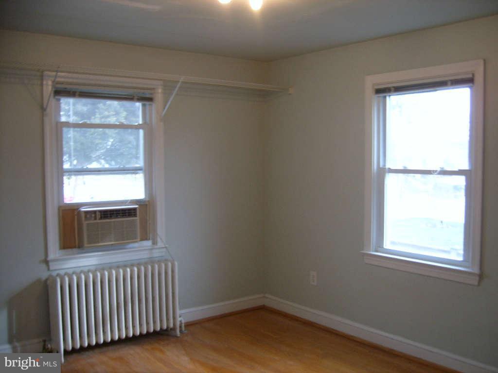 2820 1st Road North Arlington, VA 22201 - Photo 17 of 18 Bedroom