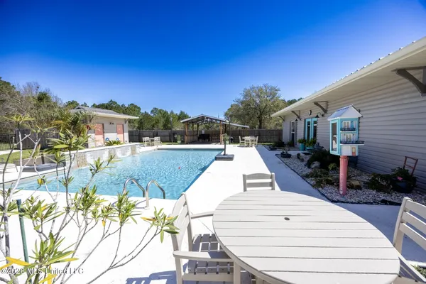 $300,000 | 2 Oak Alley Lane, Long Beach, MS 39560