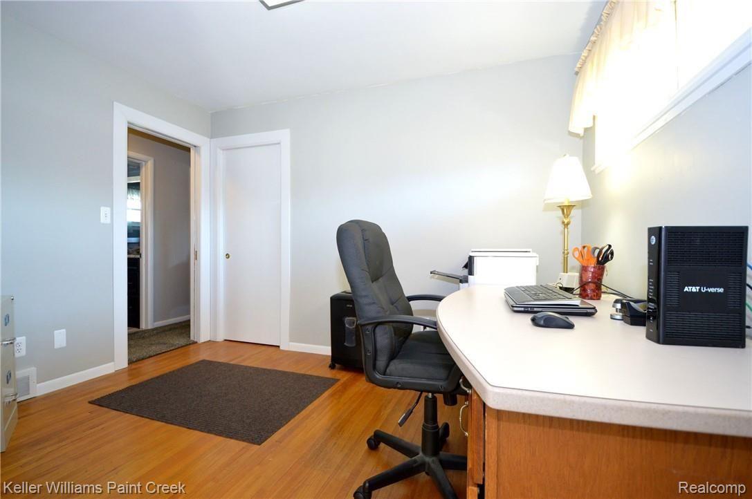 263 Booth Road Troy, MI 48085 - Photo 29 of 67 DSC_1304.JPG