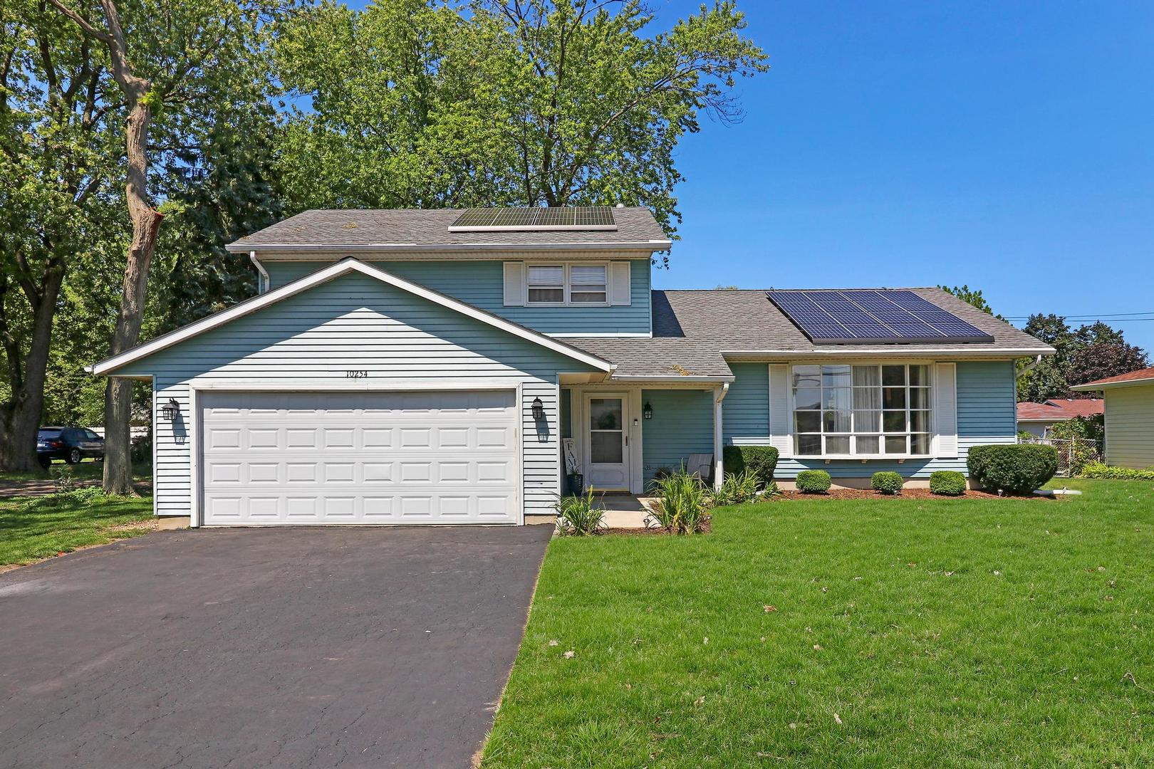 10254 West Beach Road Beach Park, IL 60099 - Photo 23 of 25 a front view of house with yard and green space