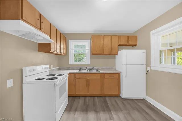 $229,900 | 437 24th Street Northwest, Winston-Salem, NC 27105