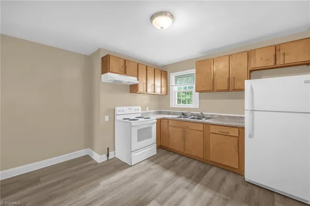 $229,900 | 437 24th Street Northwest, Winston-Salem, NC 27105