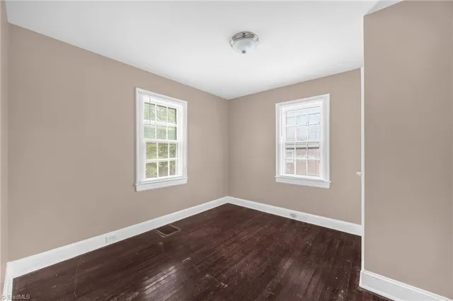 $229,900 | 437 24th Street Northwest, Winston-Salem, NC 27105