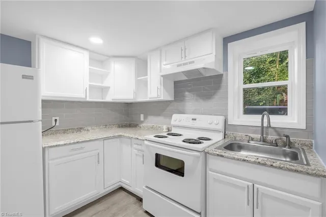 $229,900 | 437 24th Street Northwest, Winston-Salem, NC 27105