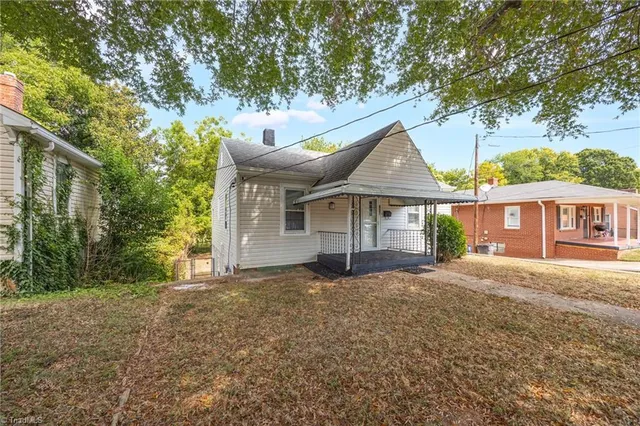 $229,900 | 437 24th Street Northwest, Winston-Salem, NC 27105