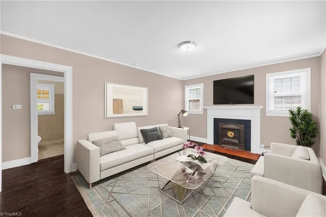 $229,900 | 437 24th Street Northwest, Winston-Salem, NC 27105