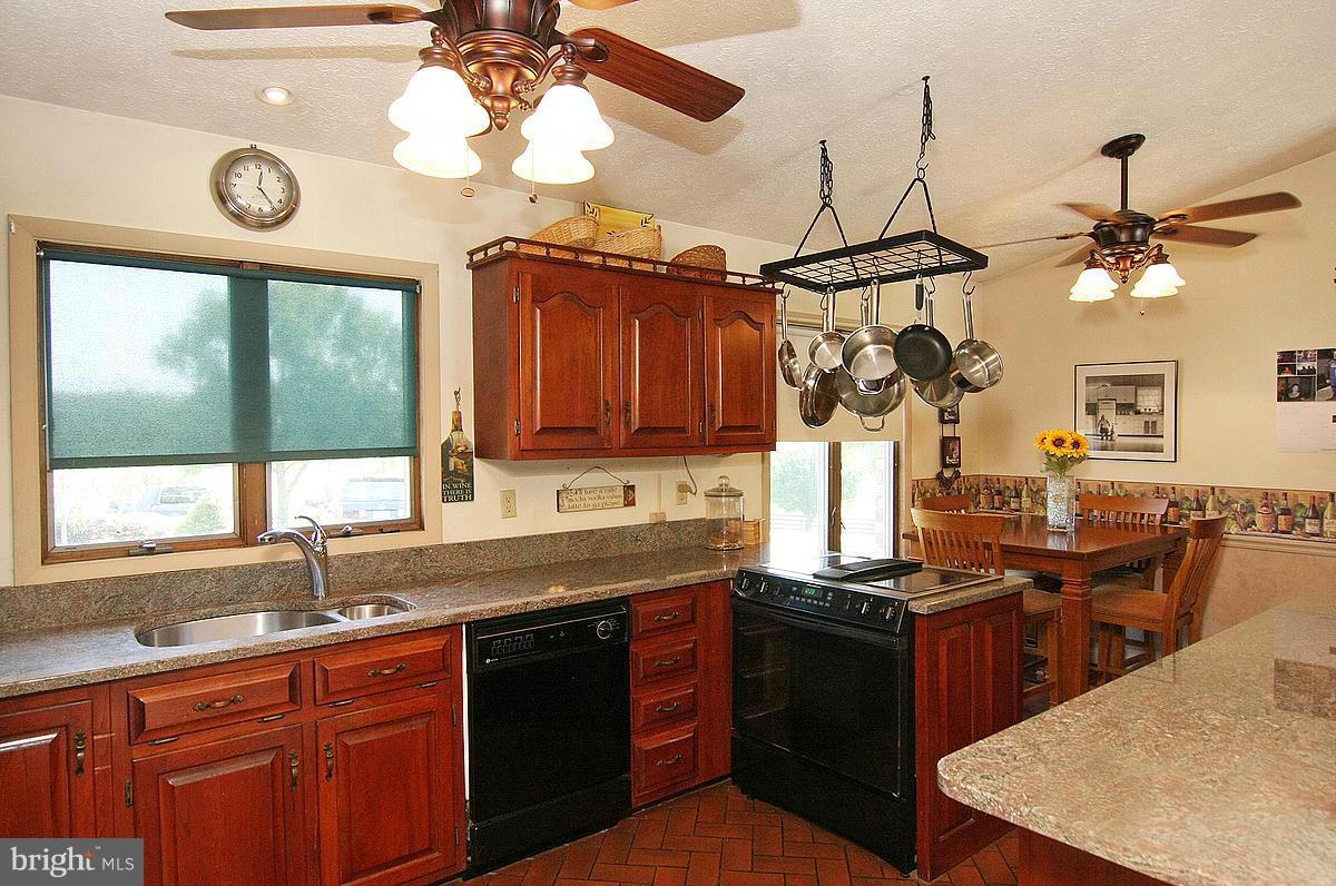 3832 Baker Road Westminster, MD 21157 - Photo 2 of 30 Kitchen