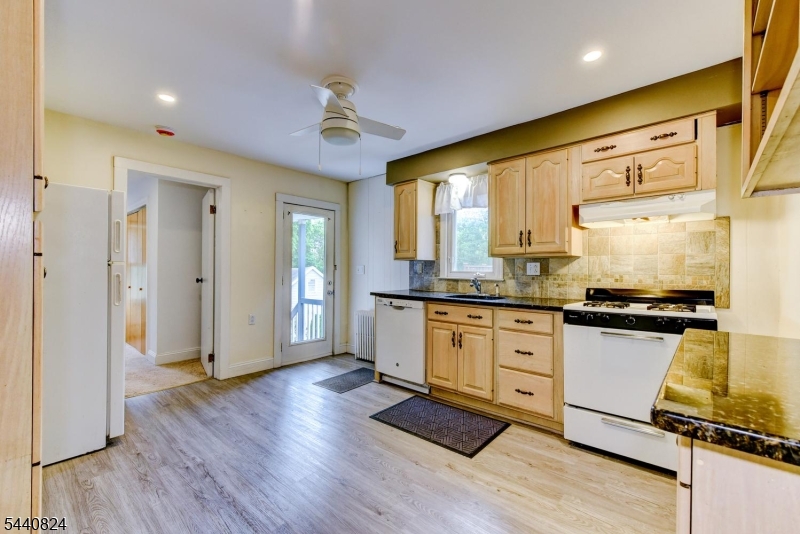 40 Mechanic Street Somerville, NJ 08876 - Photo 15 of 20