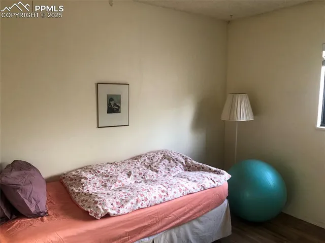 $250,000 | 4660 South Carefree Circle, Colorado Springs, CO 80917