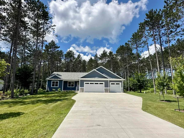 $649,000 | 1947 Cascade Trail, Traverse City, MI 49685