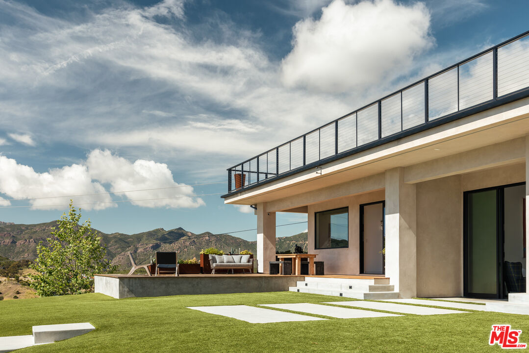 2543 South Foose Road Malibu, CA 90265 - Photo 25 of 31