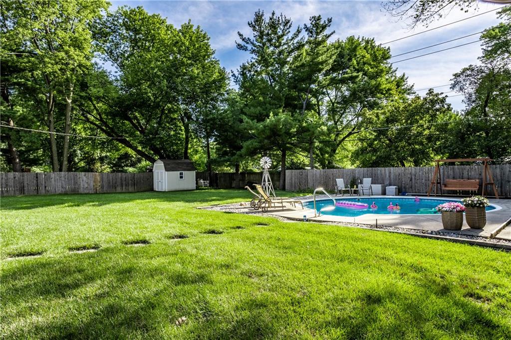 8801 Spring Mill Road Indianapolis, IN 46260 - Photo 28 of 42 Gallery Image 28