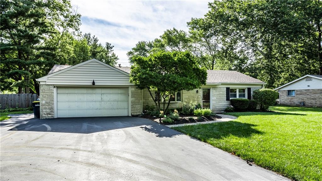 8801 Spring Mill Road Indianapolis, IN 46260 - Photo 3 of 42 Gallery Image 3