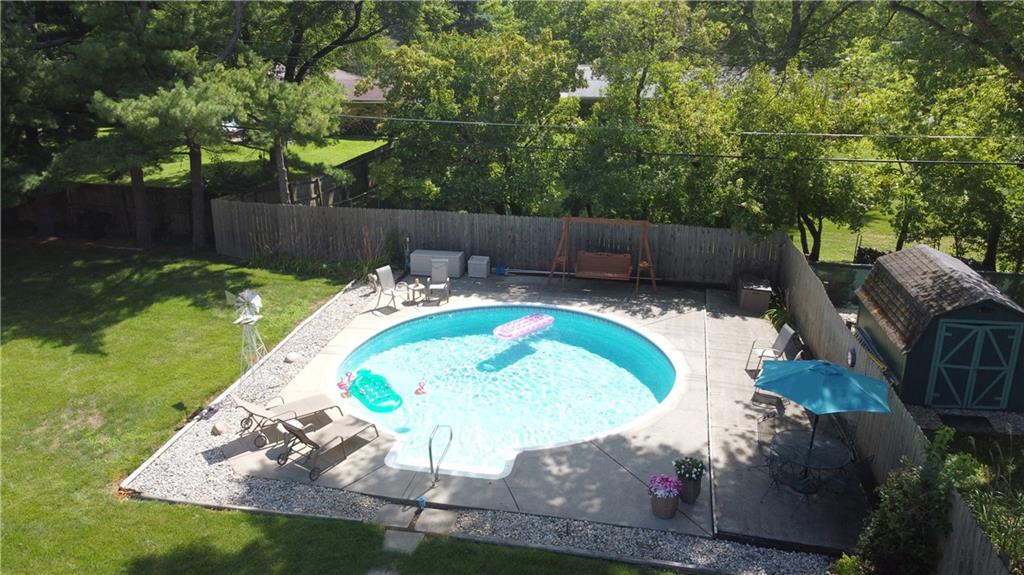 8801 Spring Mill Road Indianapolis, IN 46260 - Photo 31 of 42 Gallery Image 31