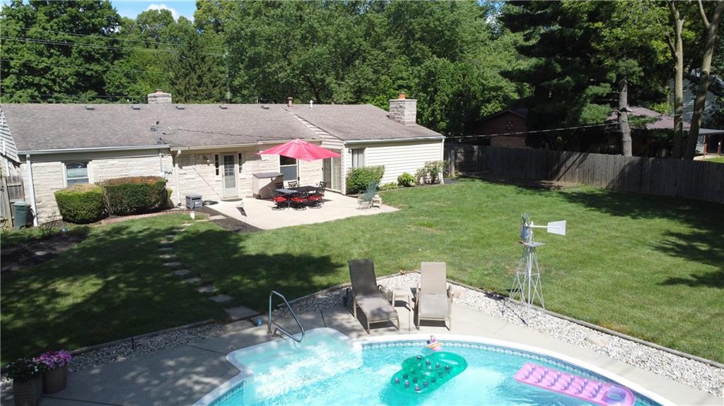 8801 Spring Mill Road Indianapolis, IN 46260 - Photo 35 of 42 Gallery Image 35