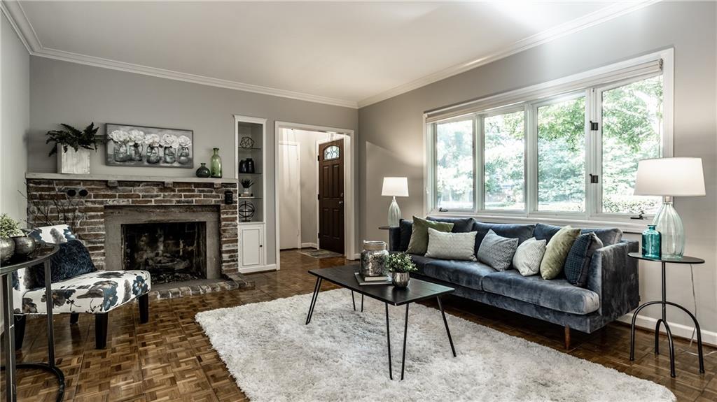 8801 Spring Mill Road Indianapolis, IN 46260 - Photo 6 of 42 Gallery Image 6