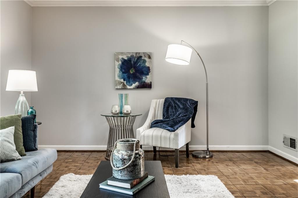 8801 Spring Mill Road Indianapolis, IN 46260 - Photo 10 of 42 Gallery Image 10
