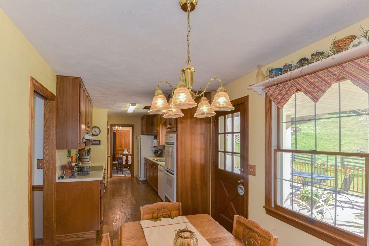 3652 Jessees Mill Road Cleveland, VA 24225 - Photo 28 of 37 26