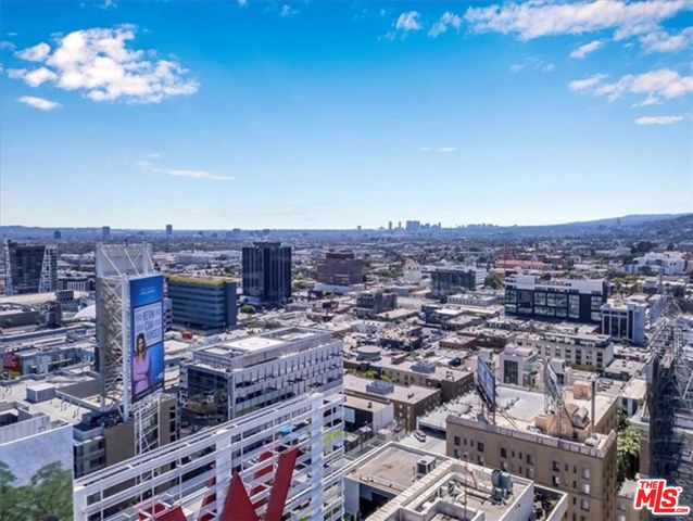 $807,500 | 6250 Hollywood Boulevard, Unit 5B, Los Angeles, CA 90028