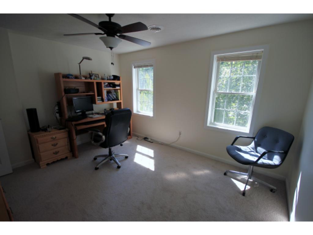 17 Hampstead Road Merrimack, NH 03054 - Photo 21 of 28