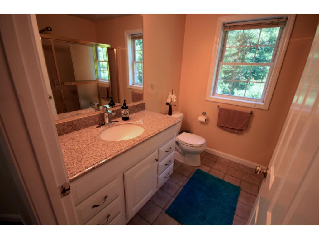 17 Hampstead Road Merrimack, NH 03054 - Photo 24 of 28