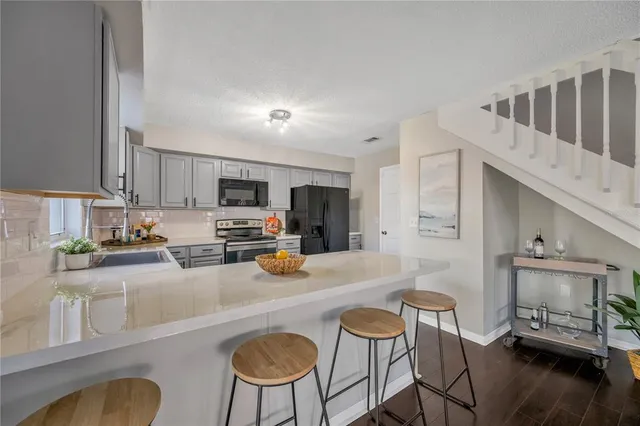 $379,800 | 1532 Chepacket Street, Brandon, FL 33511