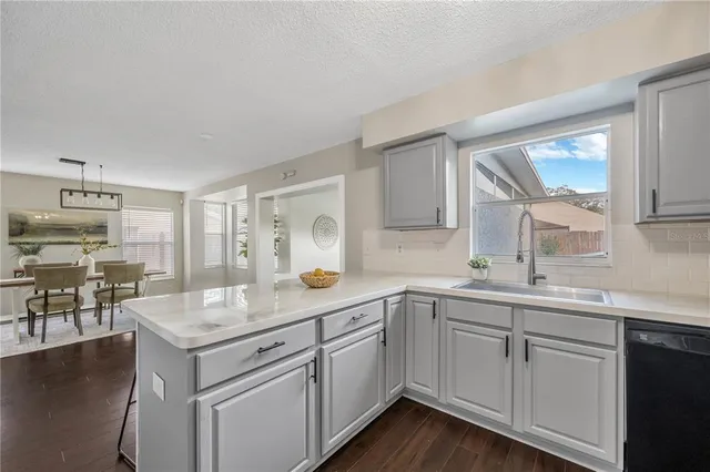 $379,800 | 1532 Chepacket Street, Brandon, FL 33511