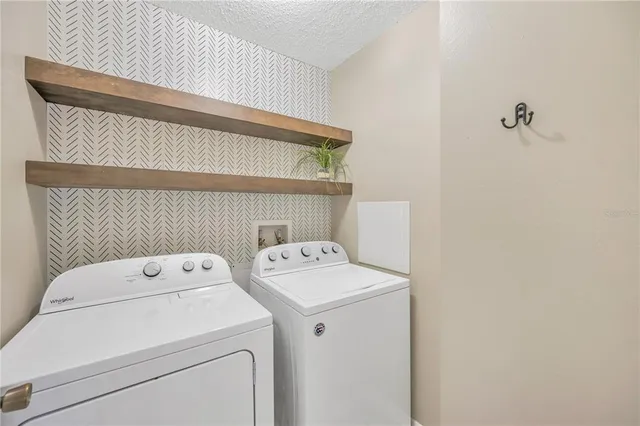 $379,800 | 1532 Chepacket Street, Brandon, FL 33511