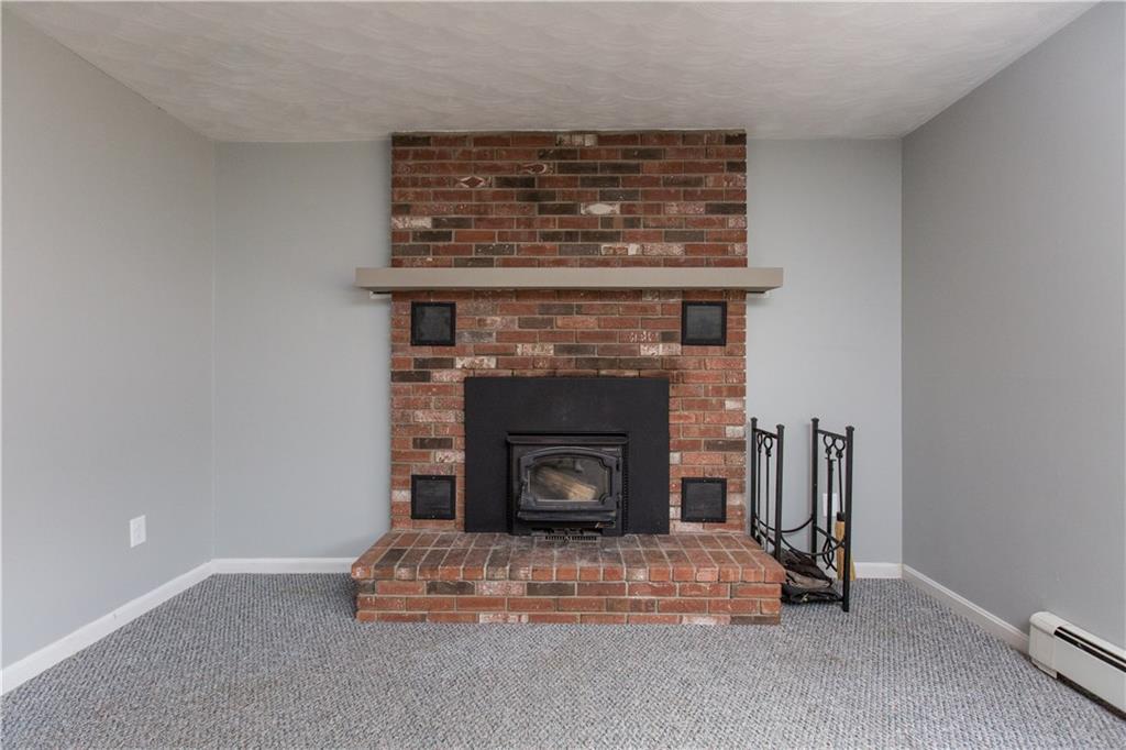 610 Cape Road Standish, ME 04084 - Photo 5 of 29 Photo