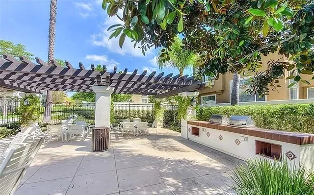 $4,900 | 12430 North Lacoste, Tustin, CA 92782