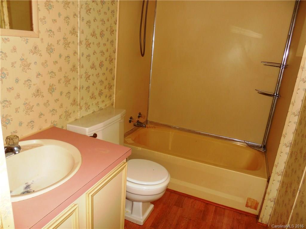 1079 Love Valley Road Clover, SC 29710 - Photo 14 of 24 Gallery Image 14