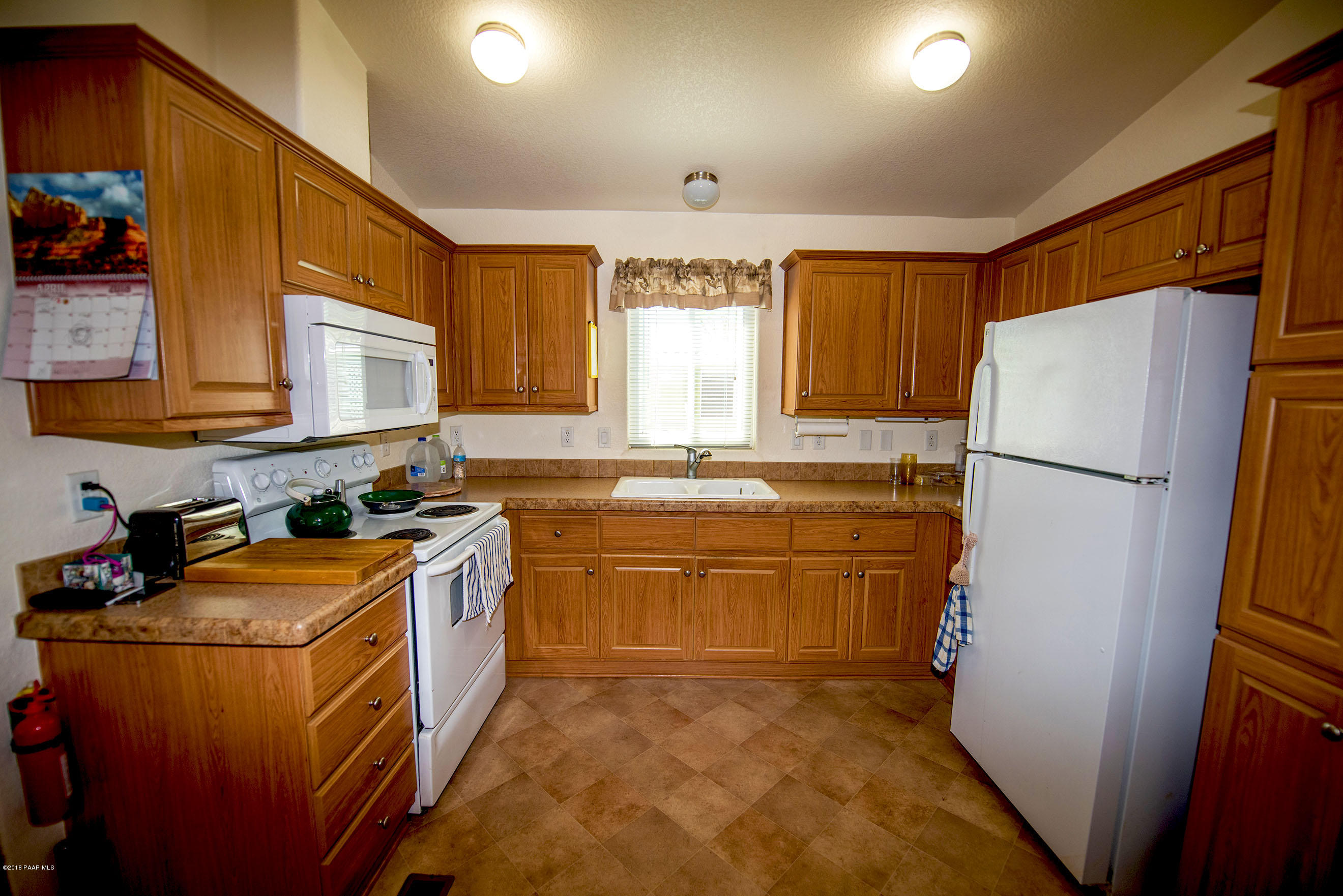 11250 East State Rte 69, Unit 1107 Prescott Valley, AZ 86327 - Photo 7 of 19 Kitchen