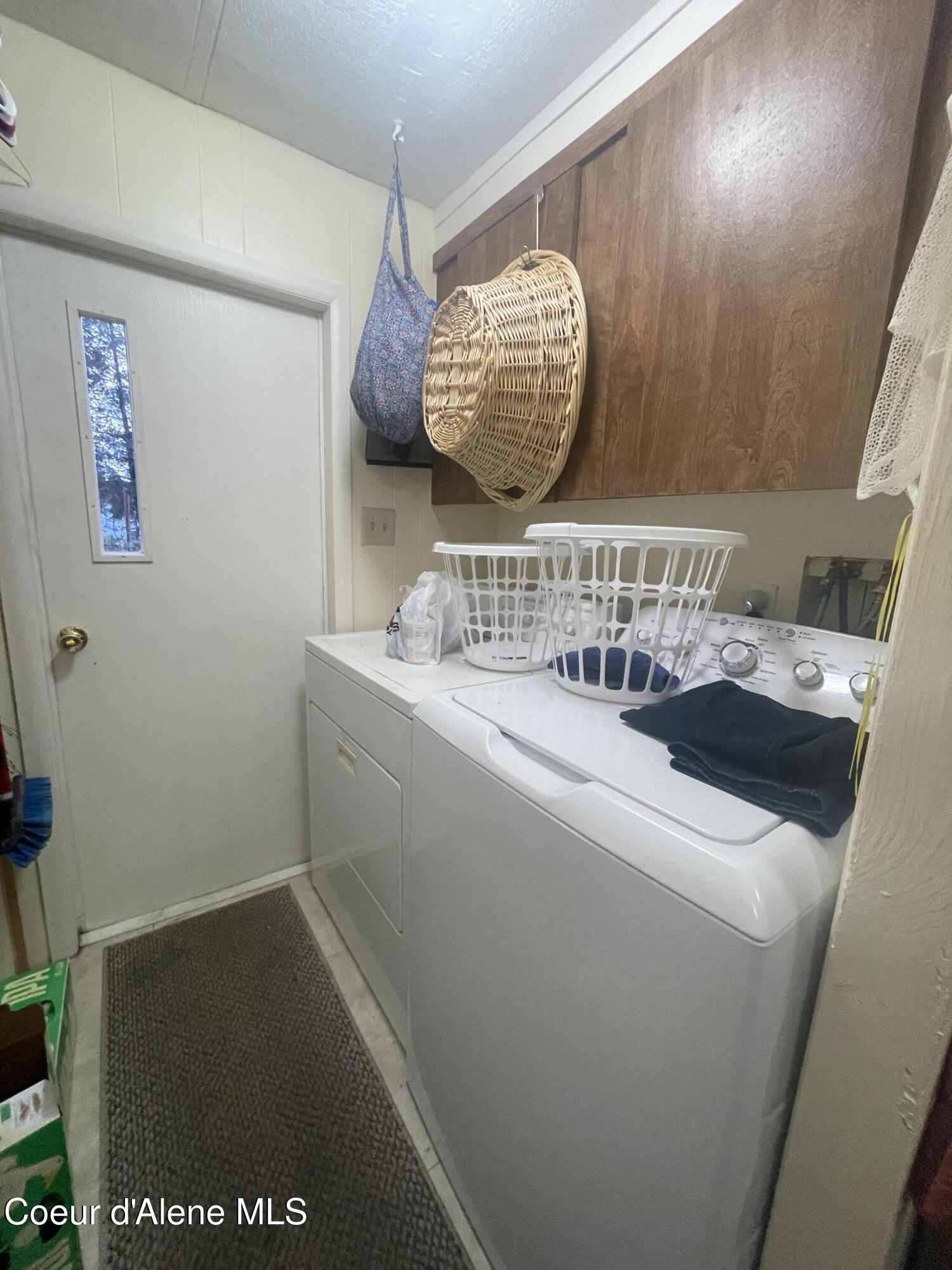 111 Gun Club Road, Unit 27 Sagle, ID 83860 - Photo 22 of 35 laundry room