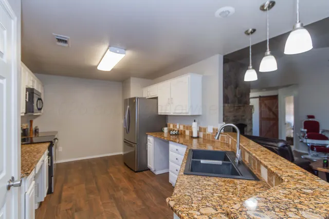 $384,900 | 20223 Prairie Wind Road, Bushland, TX 79124