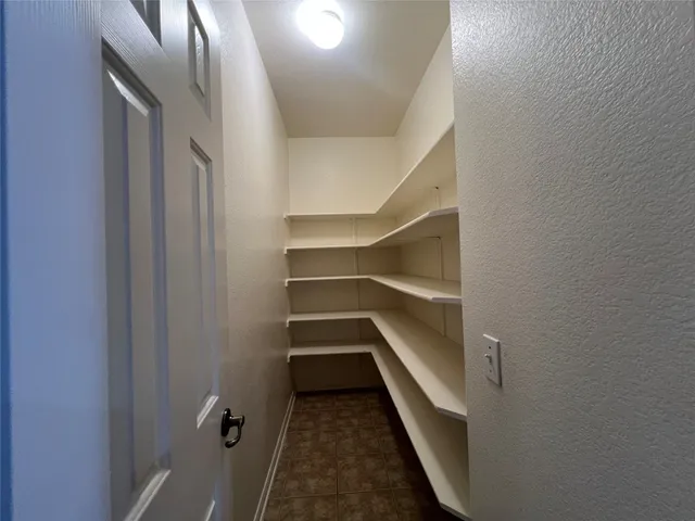 $3,500 | 9325 Bavaria Lane, Austin, TX 78749