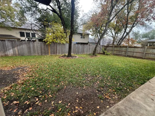 $3,500 | 9325 Bavaria Lane, Austin, TX 78749