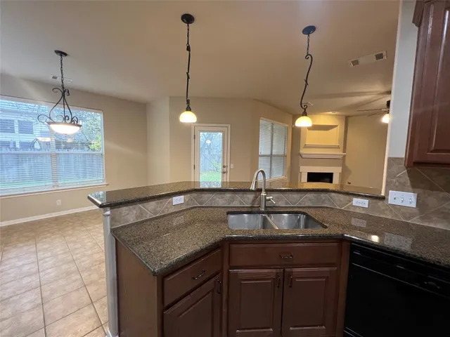 $3,500 | 9325 Bavaria Lane, Austin, TX 78749