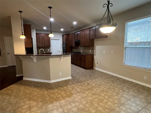 $3,500 | 9325 Bavaria Lane, Austin, TX 78749