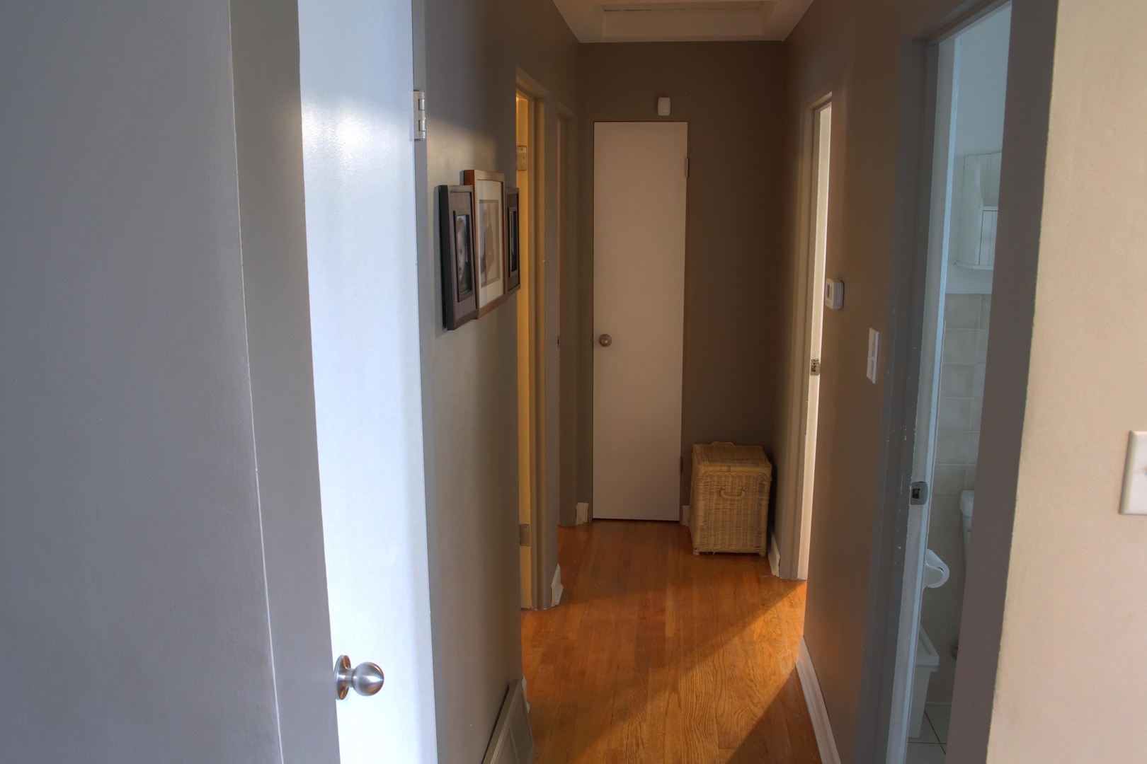 5917 108th Place Chicago Ridge, IL 60415 - Photo 15 of 34 a view of a bathroom from a hallway
