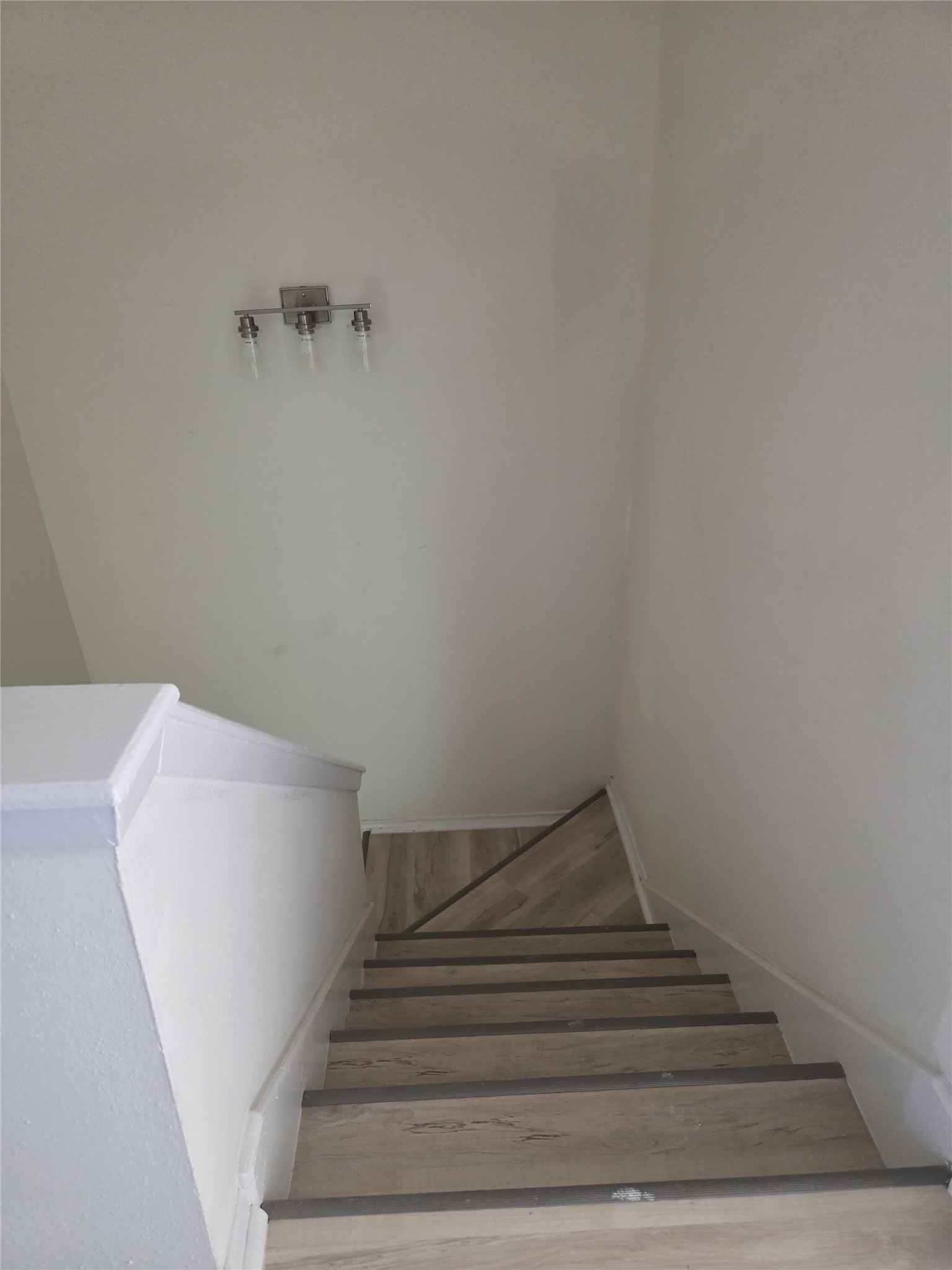10267 South Gessner Road Houston, TX 77071 - Photo 12 of 24 Gallery Image 12