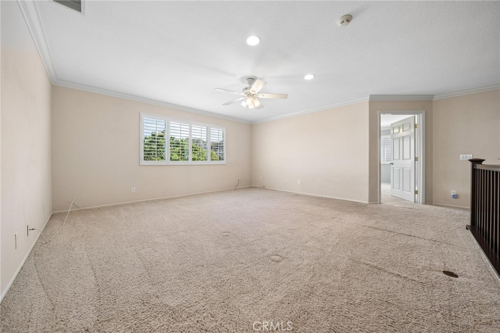 25716 Hood Way Stevenson Ranch, CA 91381 - Photo 28 of 66 Gallery Image 28